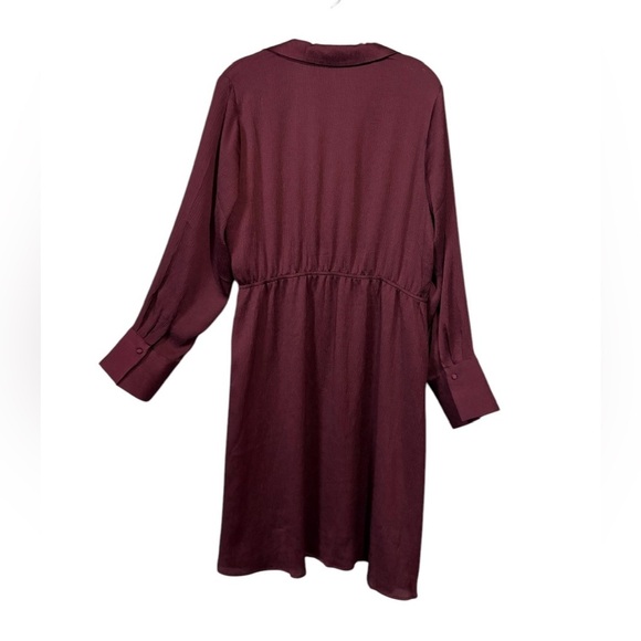 NEW, Addition Elle, Satin Wrap Dress with Tailored Collar, Plus Size 16W, Plum - Picture 6 of 8